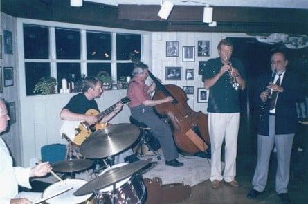 Jack Wolworth gtr, John Baney b, Kay Berigan t, Chuck Hedges clr, and Charles McFarland d.