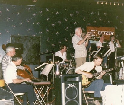 Jack Wolworth gtr, Warren Kime t, Dennis Oliver b, Tom Palmer P, and JJ Jenkins d.