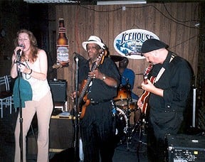 The Delta Blues Room, Geneva Red & The Roadsters, Clarksdale MS